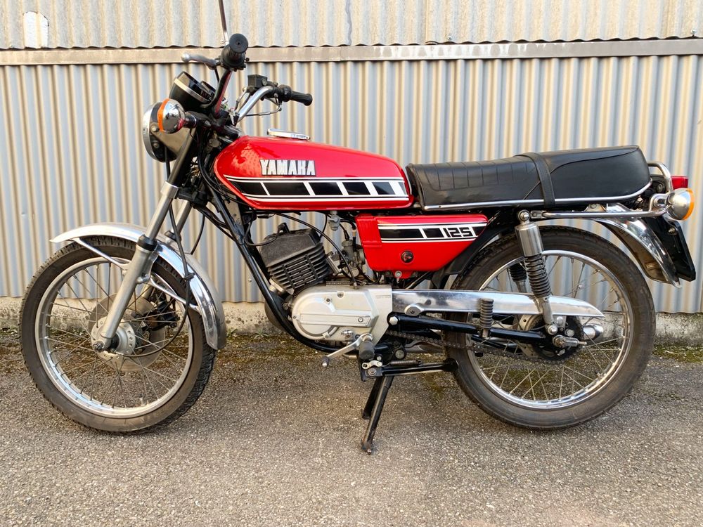 Yamaha RS 125 (Gebraucht) in Zürich für CHF 550 nur Abholung auf — free download