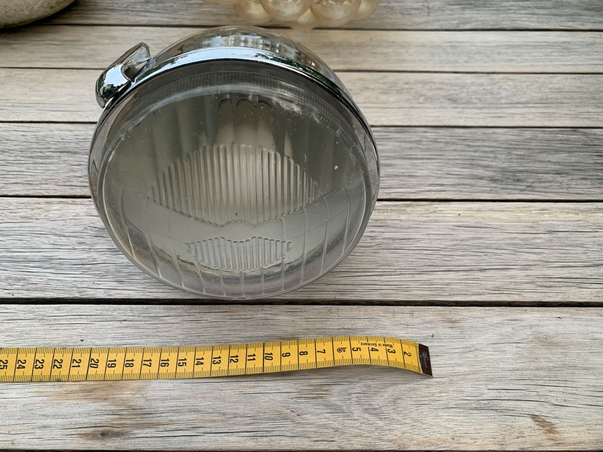 Lampade: Lampe in Form einer Auto-Scheinwerfer – Usato da wallisellen venduto da kadoja