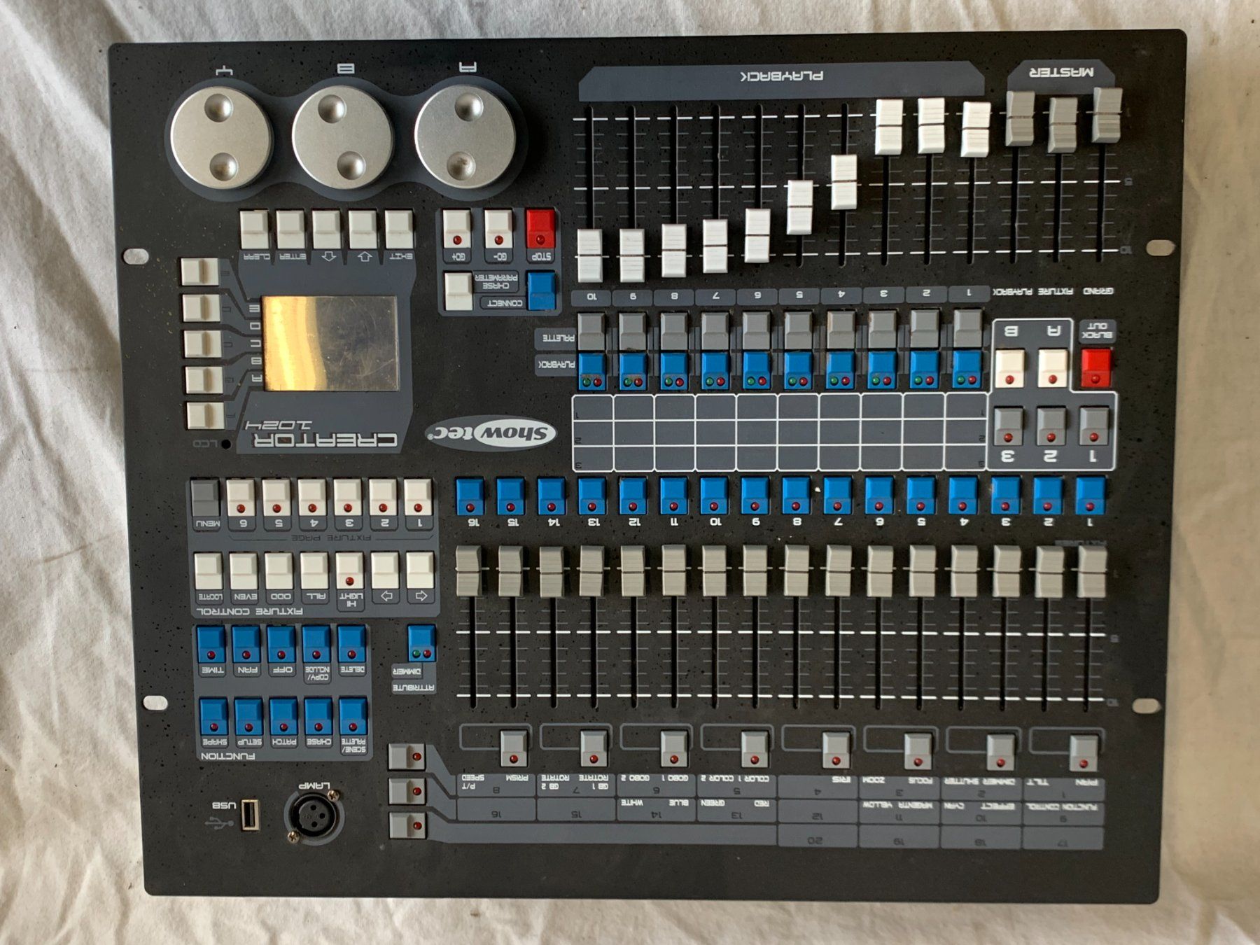 Console di mixaggio: Moving Light Controller Creator 1024 von Showtec (S358) – Usato da Däniken SO venduto da Profog1 2