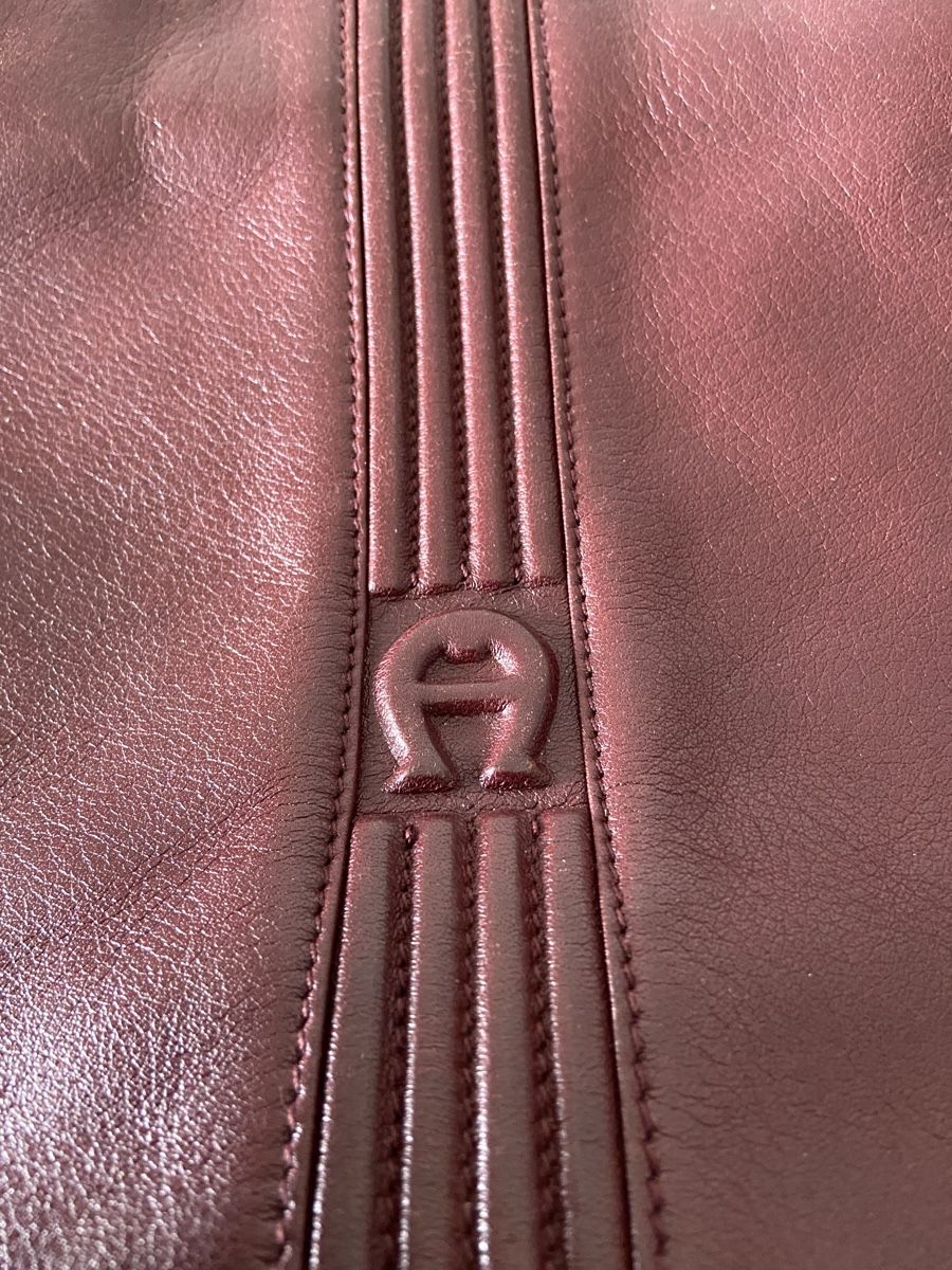 Aigner Taschen für Damen: Schöne Etienne Aigner Nappaleder Tasche – Gebraucht aus Oftringen von andrax 1