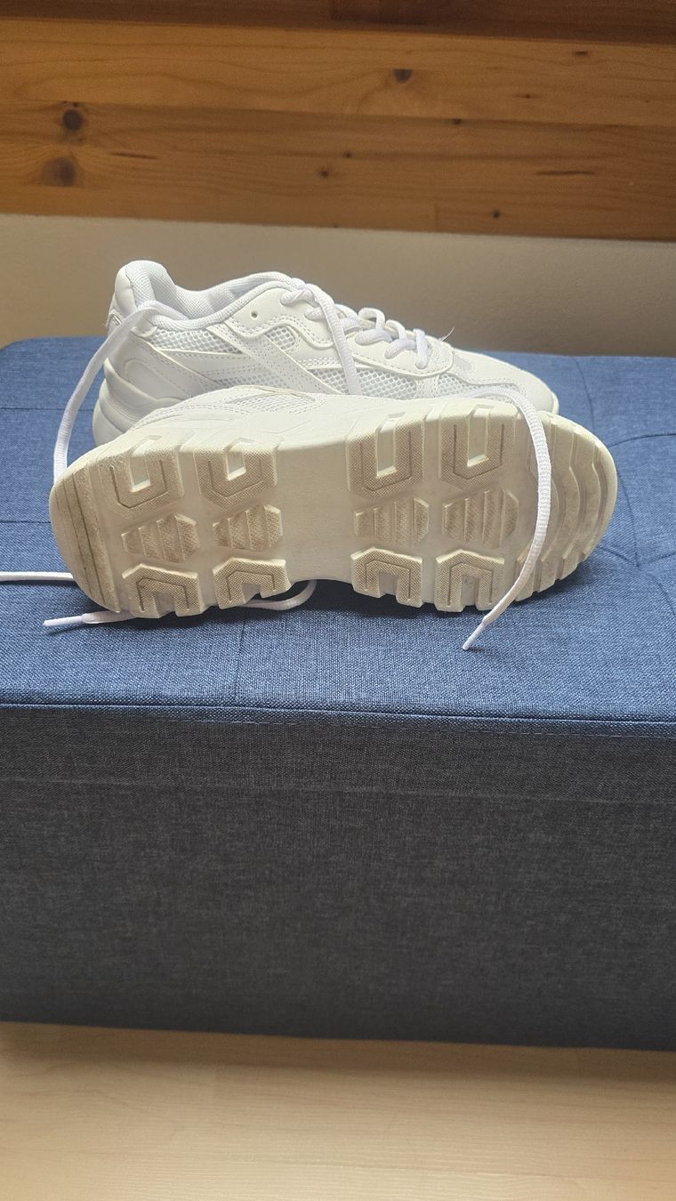 Damenschuhe: lässiger schuh gr 38 neuwertig – Neu (gemäss Beschreibung) aus Grosswangen von DenChey 2