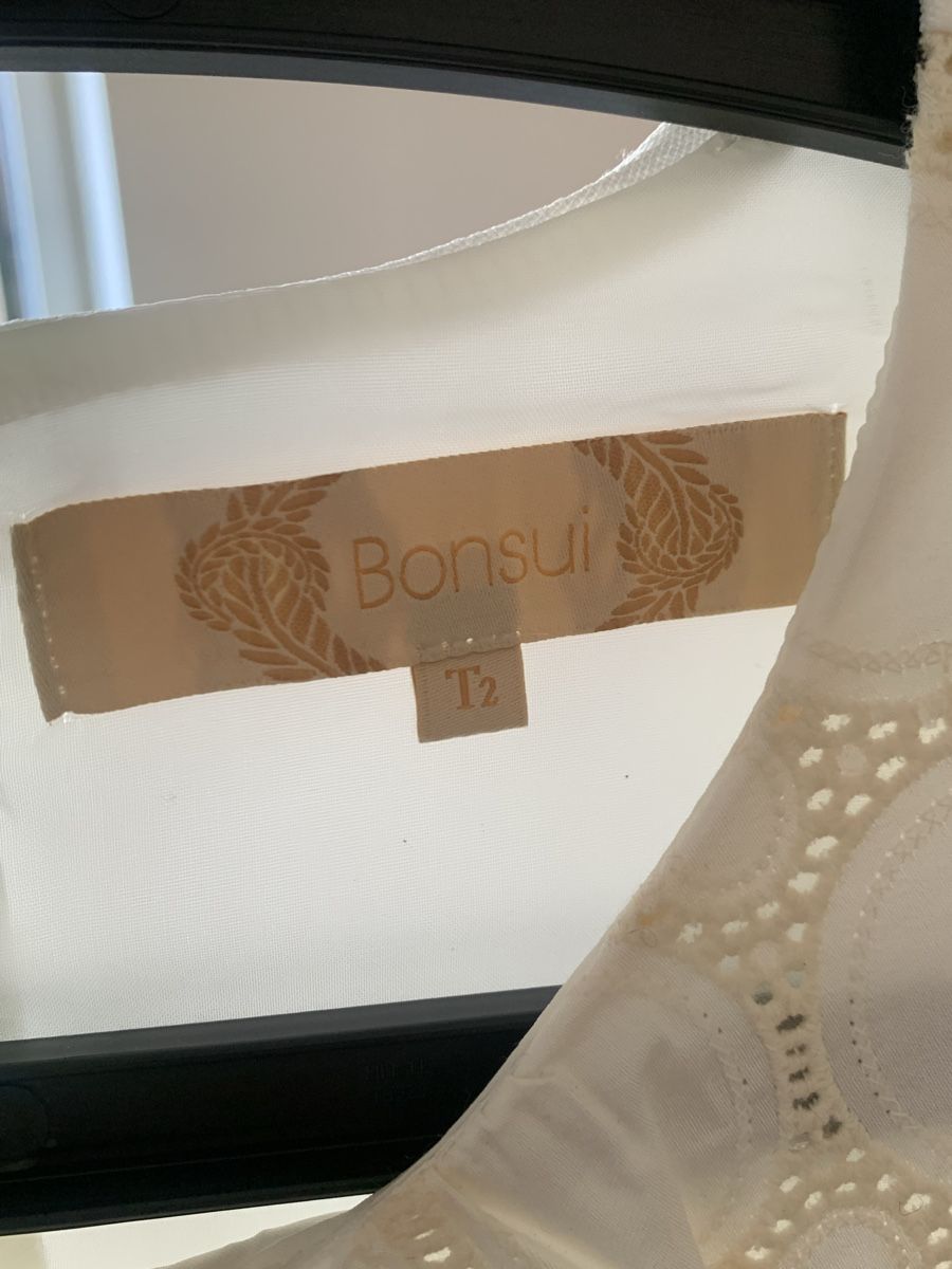 Kleider: Cream short sleeve dress T2  – Neu und originalverpackt aus Zürich von ama_k88c 2