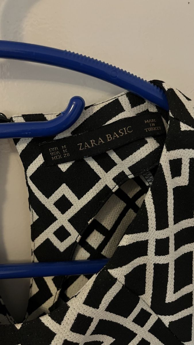 Zara Kleider: Zara Basic Kleid, Gr. M, Sommerkleid, Schwarz/Weiss – Gebraucht aus Schübelbach von lan_2rdc 2