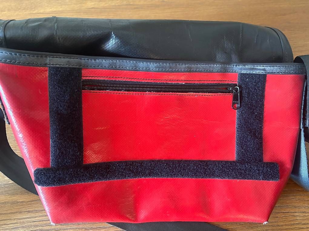 Borse: Freitag Tasche – Usato da MALANS GR venduto da the_6fqp 3