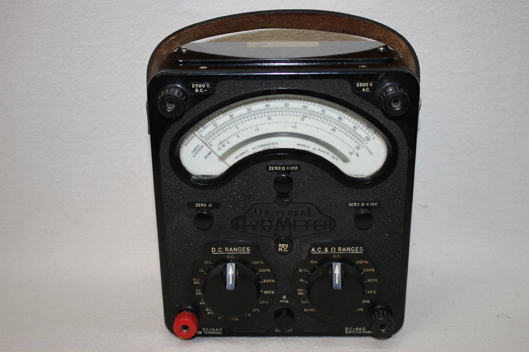 Misurare: Antiker Universal Avometer – Usato da Thun venduto da Fbchm