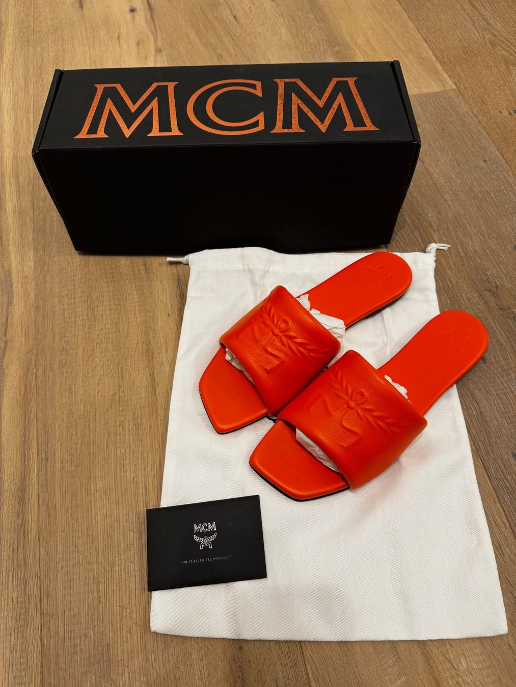 Mcm Scarpe da donna: Neu Original MCM Sandalen – Nuovo e nell'imballaggio originale da Wangen SZ venduto da Rol_20