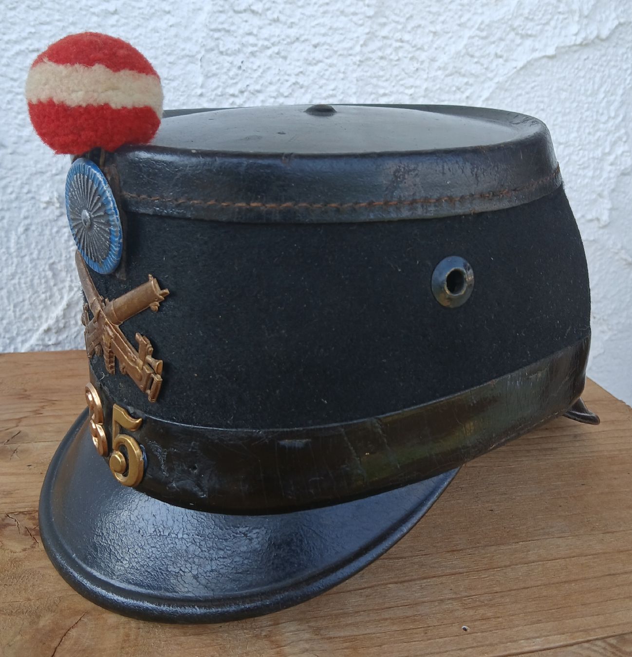 Schweizer Armee Uniformen: Tschako mod.98 mitrailleur  – Gebraucht aus Sciernes-d'Albeuve von Dojo004 1