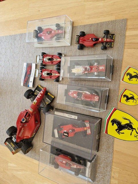 Voitures modèles: Ferrari Artikel – D'occasion à Leuzigen par bnbz101 2