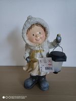 Deko Figur mit Laterne und LED Licht warmweiss Neu