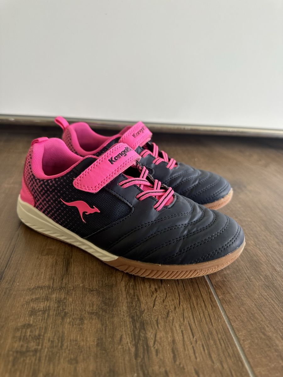 Chaussures filles: KangoROOS Grösse 32 – D'occasion à Mühlethal par sarah-davide