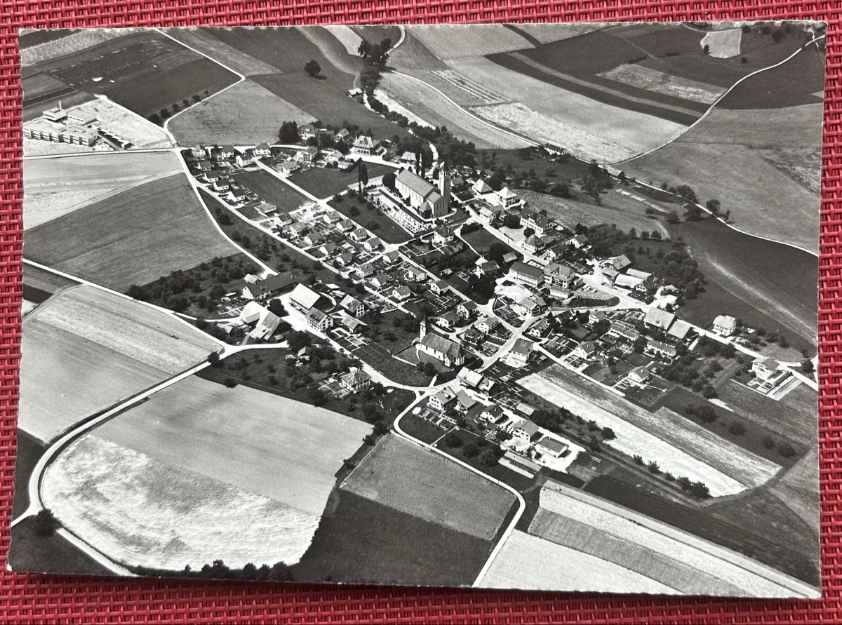 Cartoline postali: Flugaufnahme Wünnewil FR – Usato da Horw venduto da Tellbub