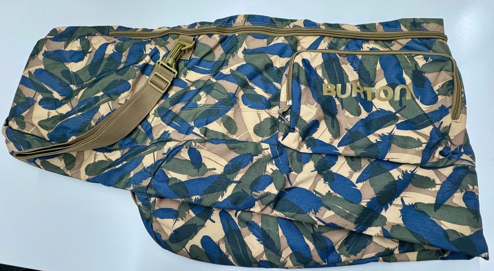 BURTON Snowboard bag 166 feather camo Kaufen auf Ricardo