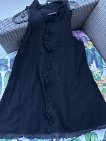 Top schwarz  Baumwolle mit Rüschen Grösse L neu