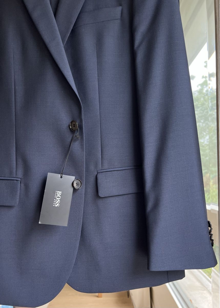Hugo Boss Completi: Hugo Boss suit- anzug neu – Nuovo e nell'imballaggio originale da Corsier GE venduto da Karol_save_planet 7