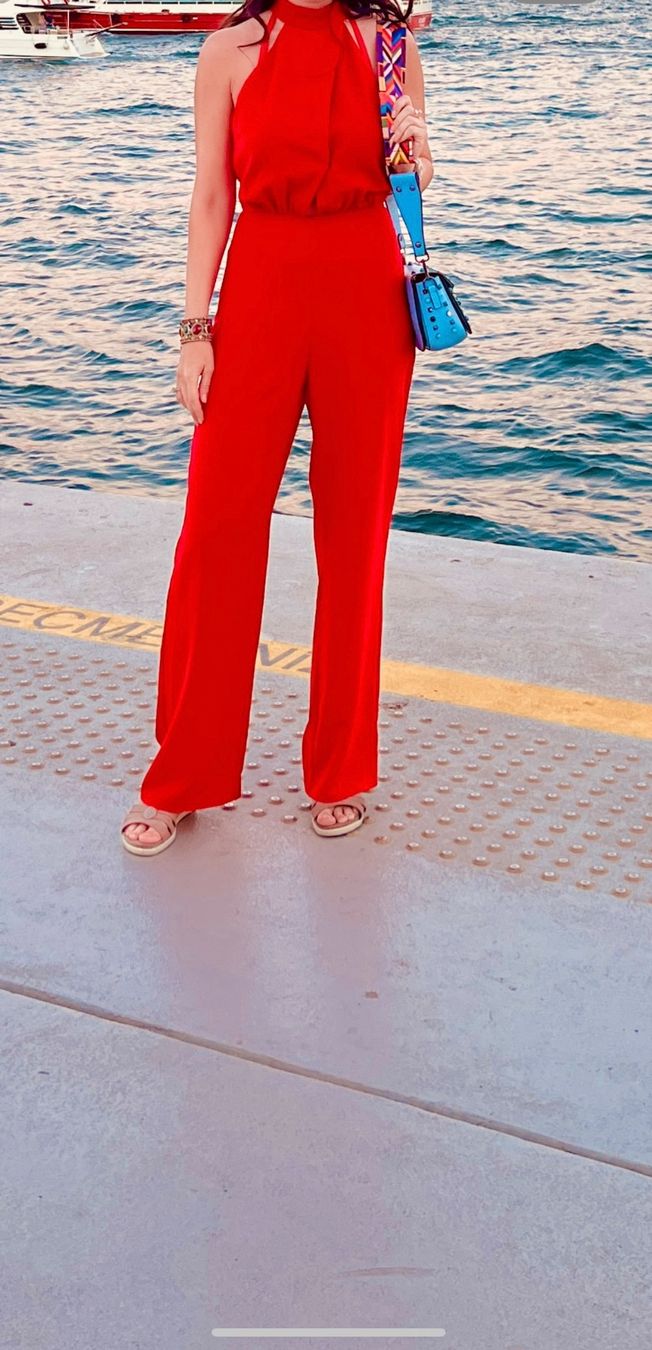 Zara Tute: Zara overall rot – Usato da Root venduto da Fashionhomeandmore 4