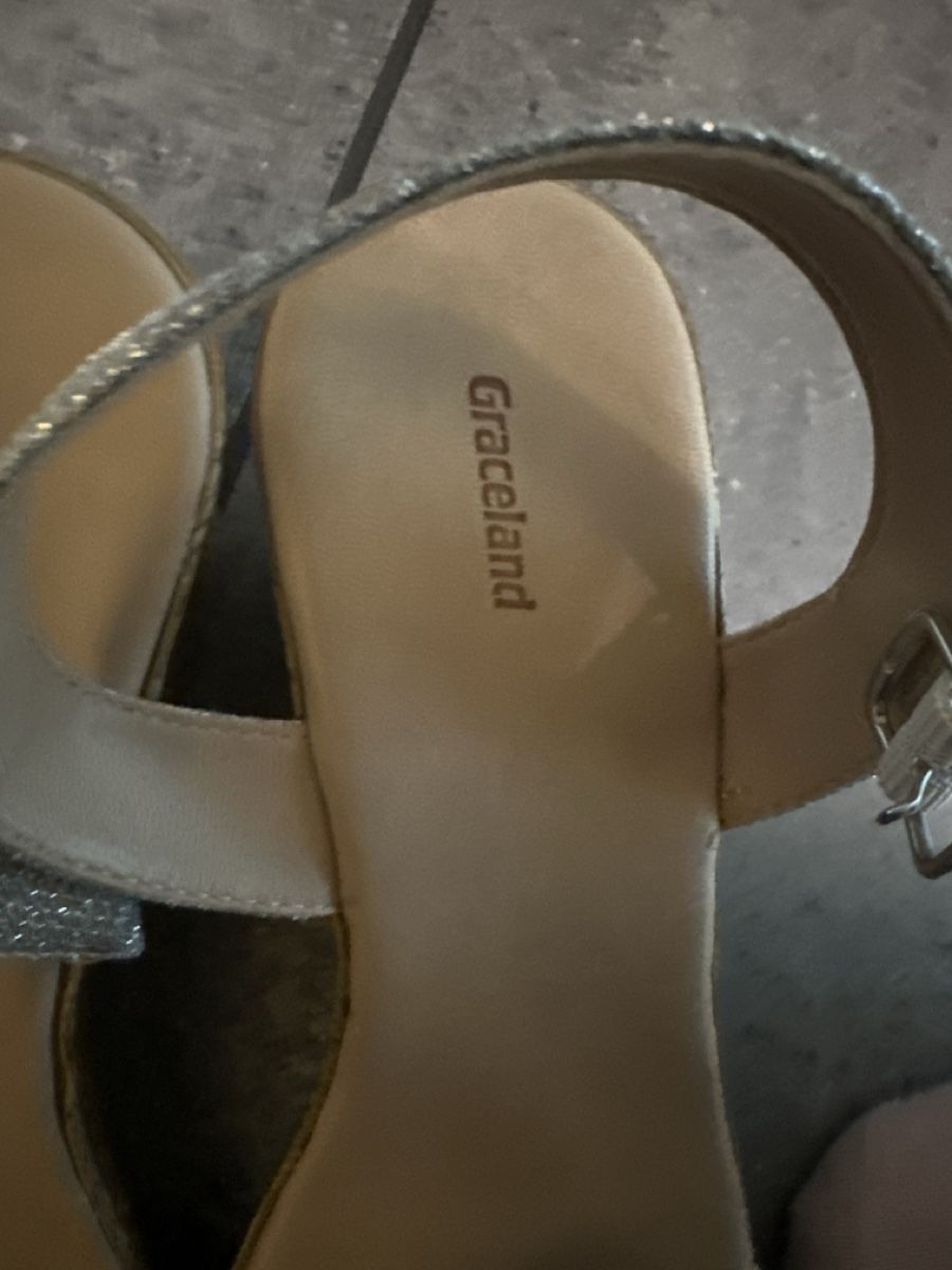 Graceland Damenschuhe: Graceland Glitzer Keilsandalen Gr. 41 – Gebraucht aus Rheinfelden von tvi_ghr7 1