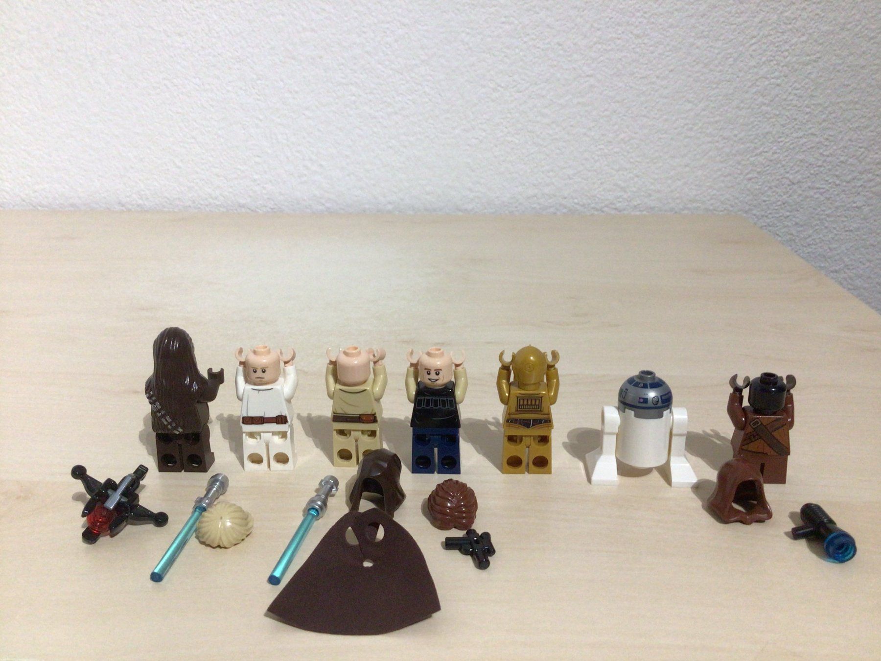Lego Spielzeuge: Lego Star Wars 75290 Figuren Gebraucht – Gebraucht aus Hergiswil NW von ToysandMore 9
