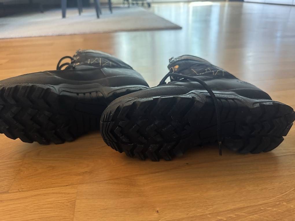 Chaussures hommes: Winterschuhe DEi-TEX Grösse 39 – D'occasion à Hettlingen par den_99n2 2