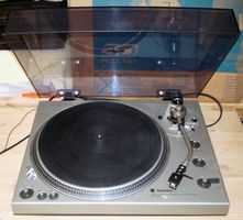 Technics SL-1300 Direct Drive Automatic Player System