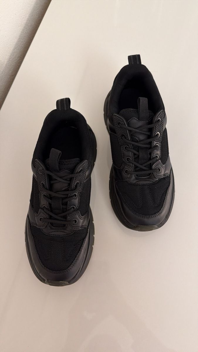 Zara Damenschuhe: Baskets noires ZARA - taille 38 – Gebraucht aus Monthey von cel_k2h8 2