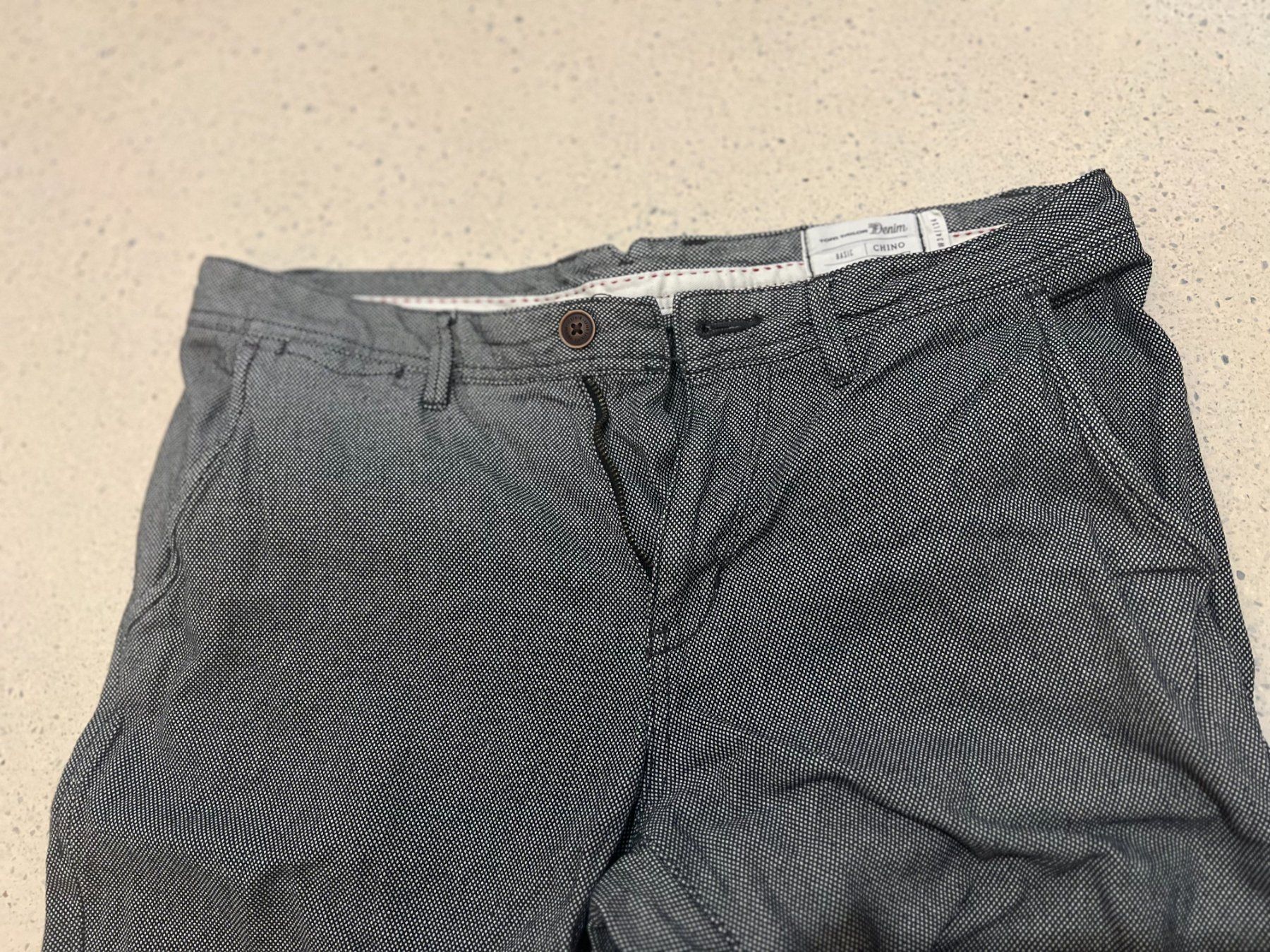 Tom Tailor Hosen: Hose von Tom Tailor Chino Gr W34/L34 – Gebraucht aus Alpnach Dorf von MiKoMarkt 3