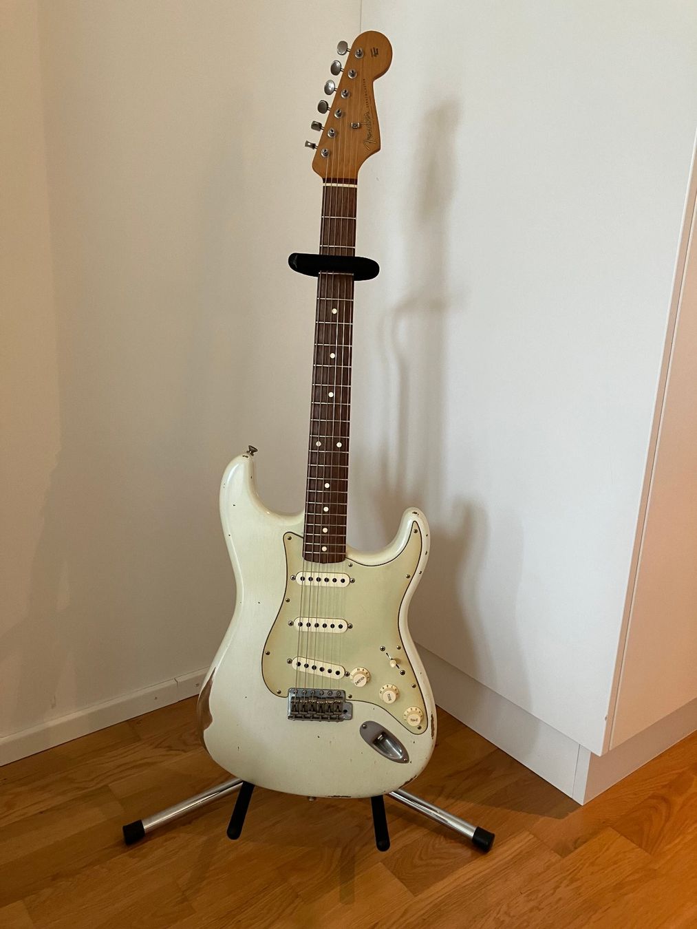 Fender Musikinstrumente: Fender Stratocaster "Road Worn" – Gebraucht aus Gebenstorf von hrs_nn9c