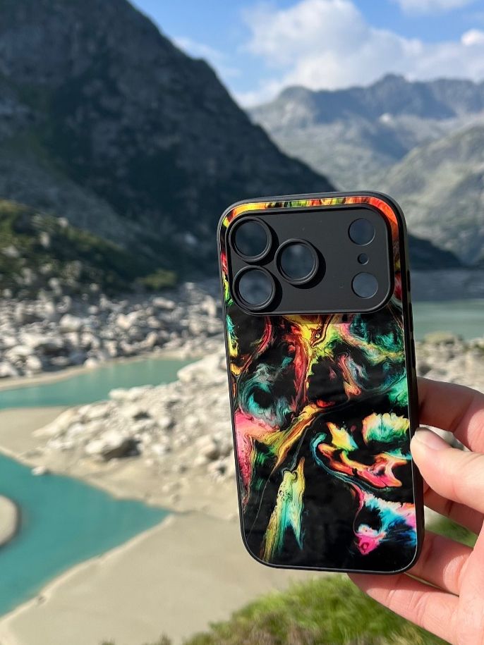 Apple Covers & Schutzfolien: Abstrakte Handyhülle iPhone 17 Pro – Neu und originalverpackt aus Hochdorf von Jaxandrasartroom 1