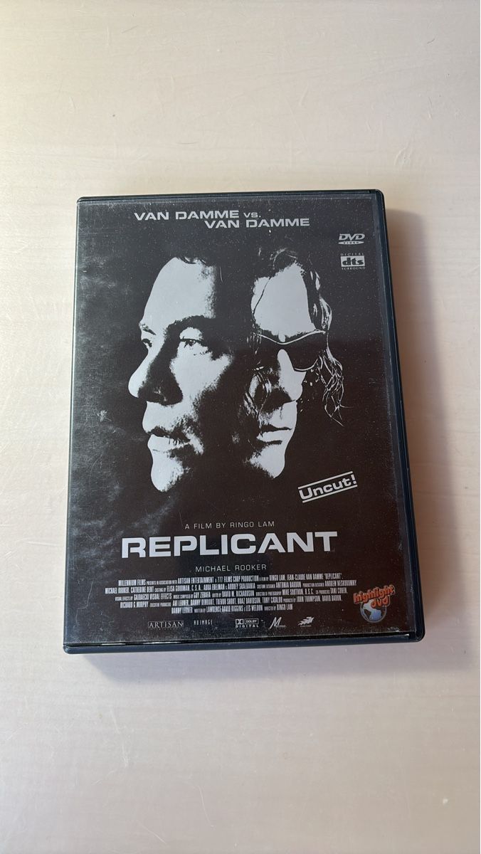 Tutti i DVDs: Replicant (0105) – Usato da Ruswil venduto da Slivio_
