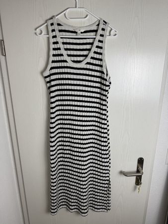 Damen Kleid schwarz-weiss gestreift Grösse M neuwertig