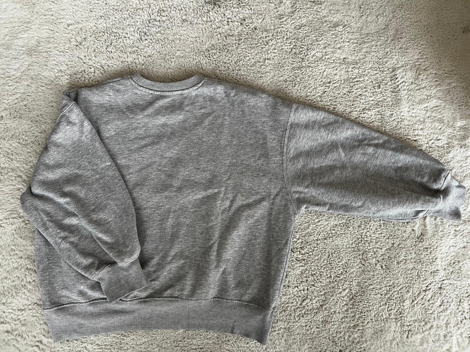 Pullover & Sweatshirts: Besticktes Sweatshirt Zara M Grau – Gebraucht aus Zürich von lexi_alex 2
