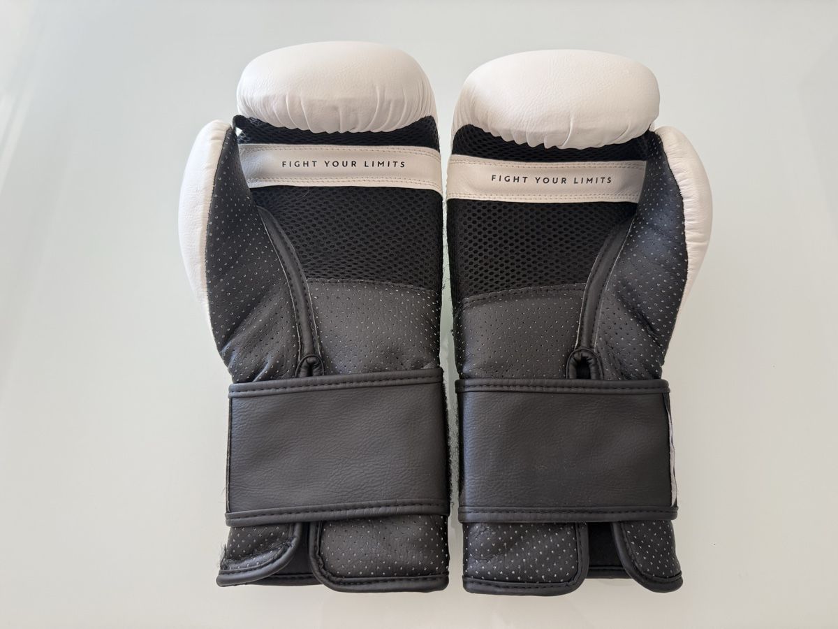 Gants & mitaines : Boxhandschuhe – D'occasion à Bolligen par Fabio44 1