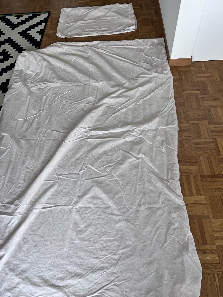 Biancheria da letto: Wunderschöne Bettwäsche, hell mit Muster – Usato da Neuenhof venduto da UrbanBags 2