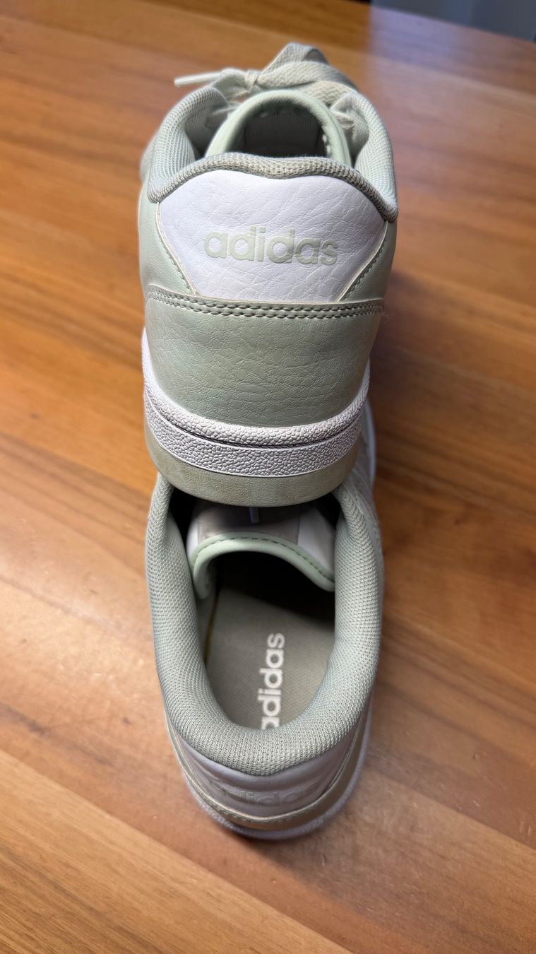 Adidas Herrenschuhe: Adidas Sneaker mintgrün – Gebraucht aus Adligenswil von swisstra 1