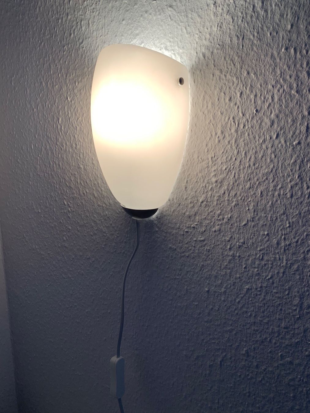 Ikea Lampen: Wand-/Nachtischlampe Santir – Gebraucht aus Henggart von Swif 1
