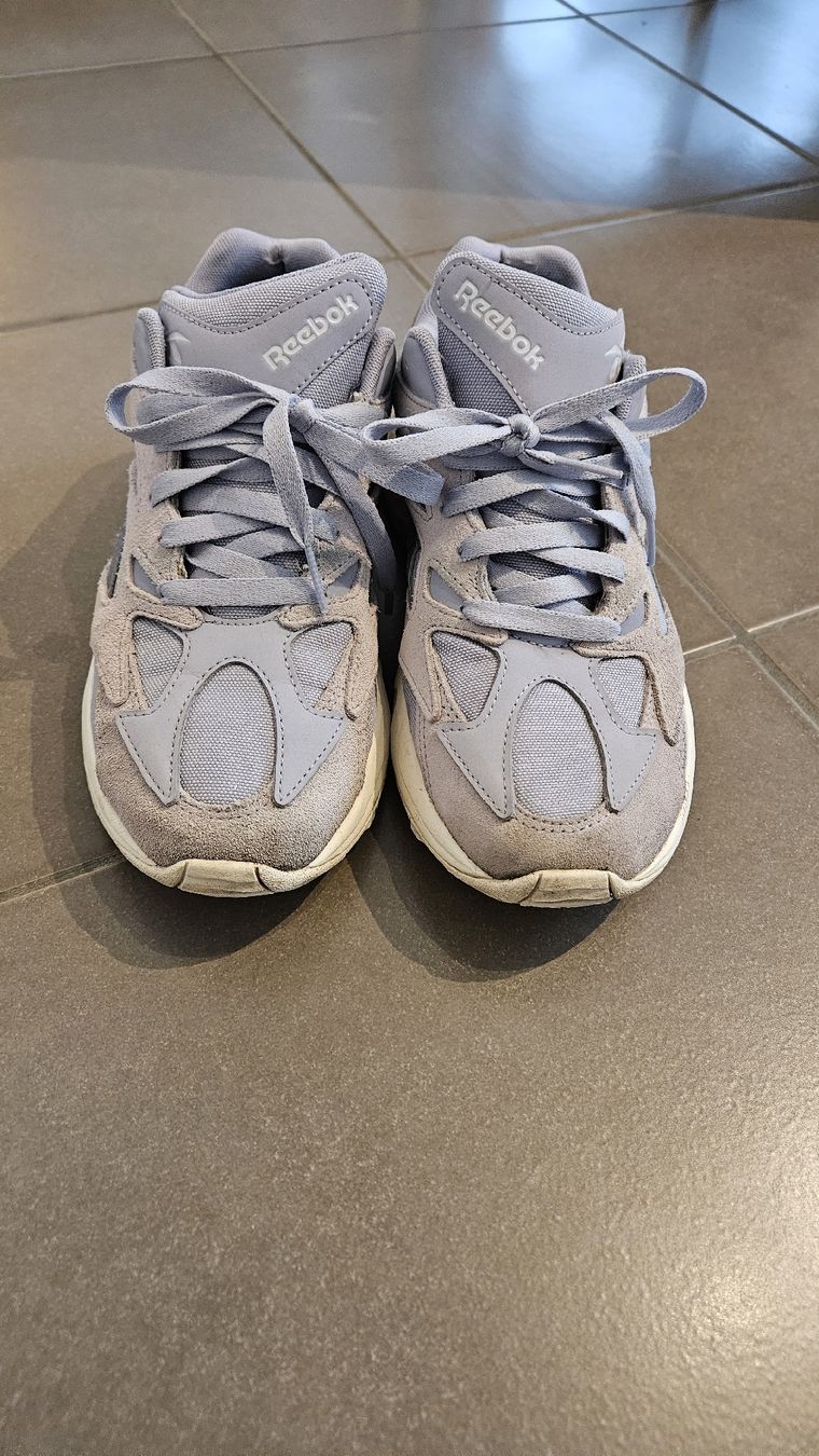 Reebok Scarpe da donna: Reebok Aztrek 96 en 39 – Usato da Vevey venduto da Macca 1
