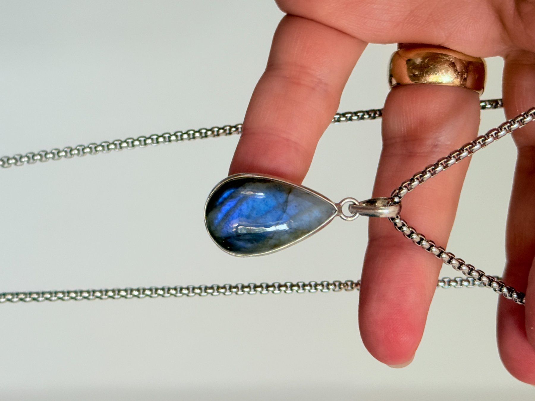 Catenine: Fashionable labradorite necklace – Nuovo e nell'imballaggio originale da Genève venduto da AGBERG 7
