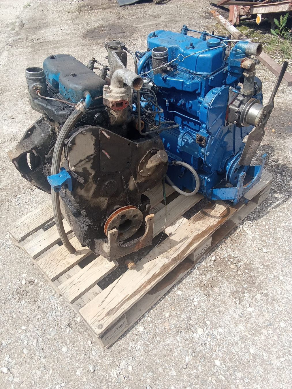 Perkins Motori: 2 moteurs perkins 3.152 – Difettoso da Perroy venduto da and_p527