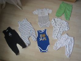 BABY-Kleider SET 7-teilig Gr. 62 & 68  Bodys & Strampler