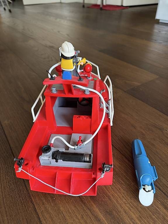 Playmobil Spielzeuge: Playmobil Feuerlöschboot – Gebraucht aus Ehrendingen von premiumtrading 1