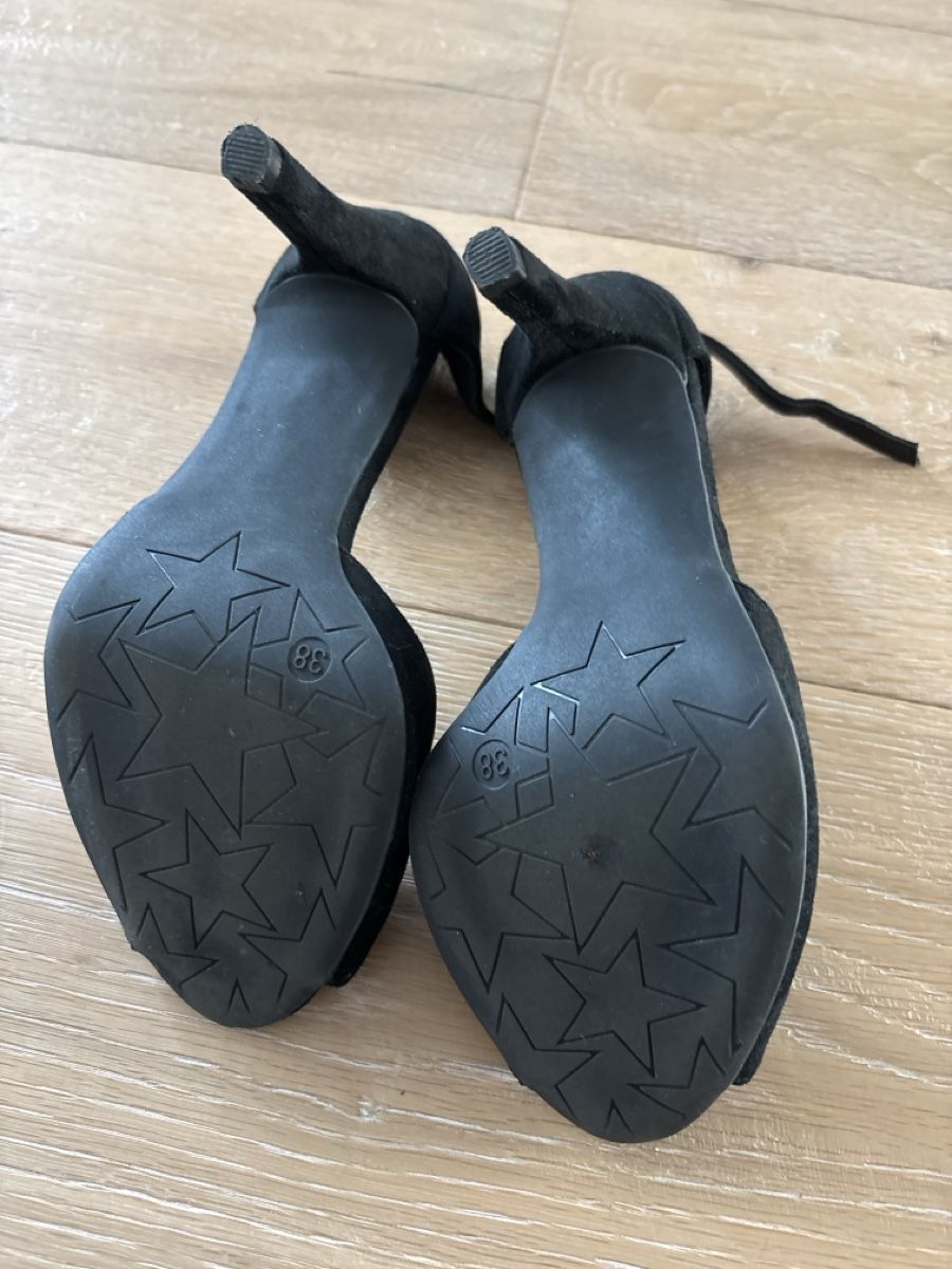 Graceland Damenschuhe: Hübsche Pumps neuwertig, 38  – Neu (gemäss Beschreibung) aus Zürich von K.St. 1