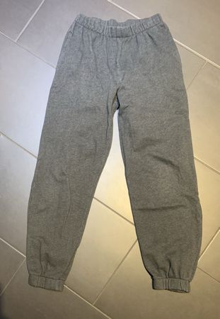 BRANDY MELVILLE Trainerhose anthrazit Gr. S