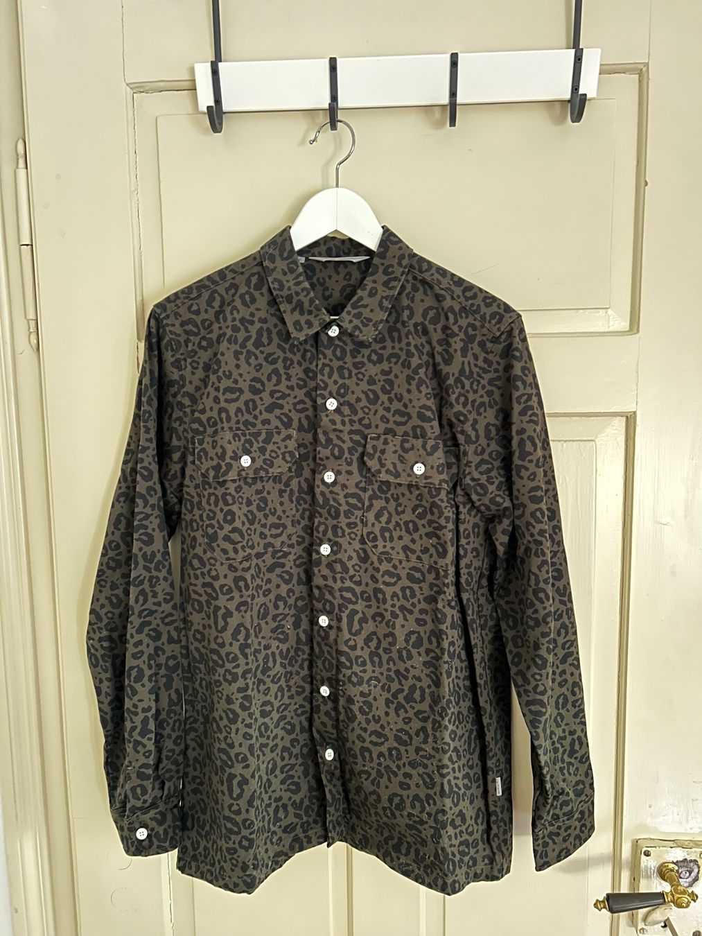 Carhartt Camicie: Carhartt Hemd, Leopardenmuster, Gr. L – Nuovo (secondo la descrizione) da Zürich venduto da emkay13