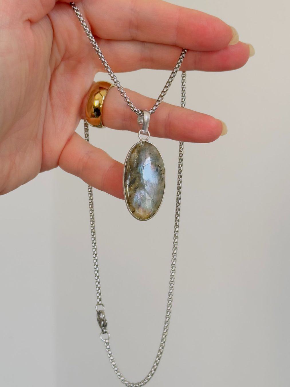 Catenine: Fashionable labradorite necklace – Nuovo e nell'imballaggio originale da Genève venduto da AGBERG 8