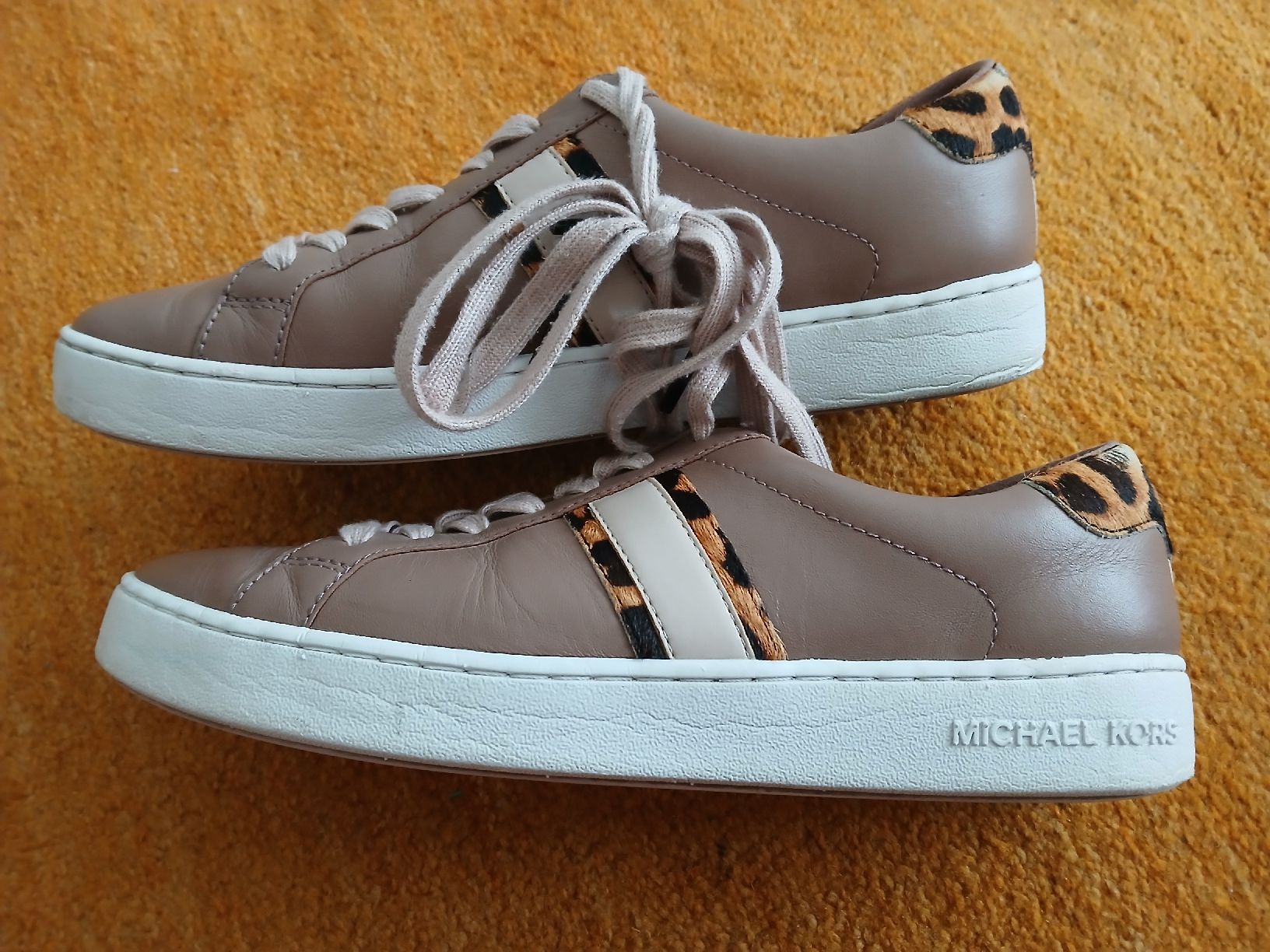 Michael Kors Scarpe da donna: Michael Kors Sneaker, Gr. 38, Leder, Beige, Tierprint – Usato da Frasnacht venduto da ale_g288 2