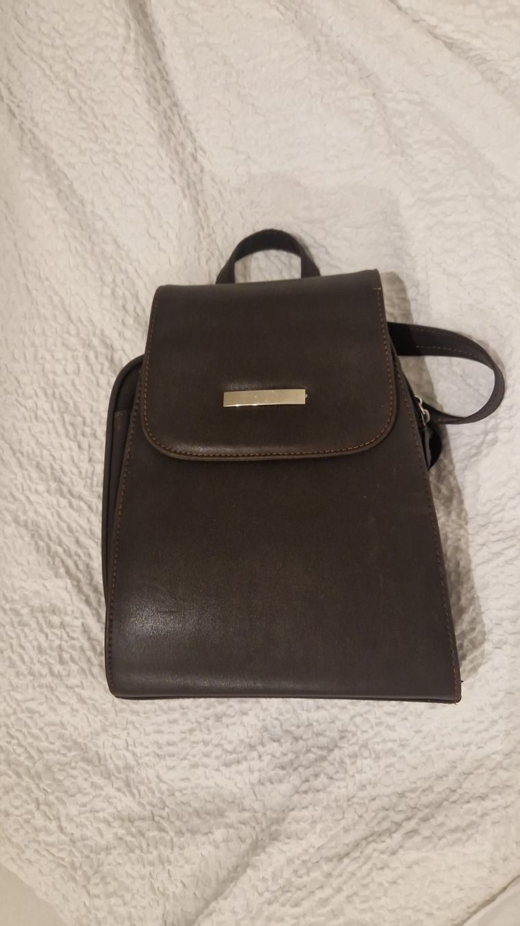 Zaini: Damen Rucksack braun – Usato da Niederlenz venduto da Me.M