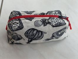 Kosmetiktasche/Mäppchen mit antikem Flakon-Muster, Neu!