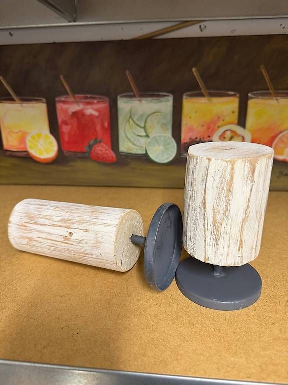 Tutte le decorazioni: Holzdekorationen (wunderschönes Kunstwerk) – Usato da Schübelbach venduto da Rahnmont 1