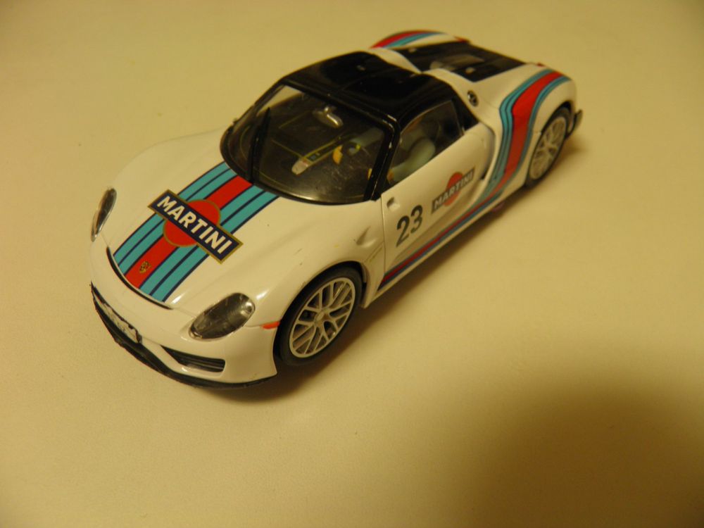 Carrera 20030788 - Digital 132 Porsche 918 Spyder Gulf Racing No. 02, Auto Slot Scala 1:32 Con Luci - 2