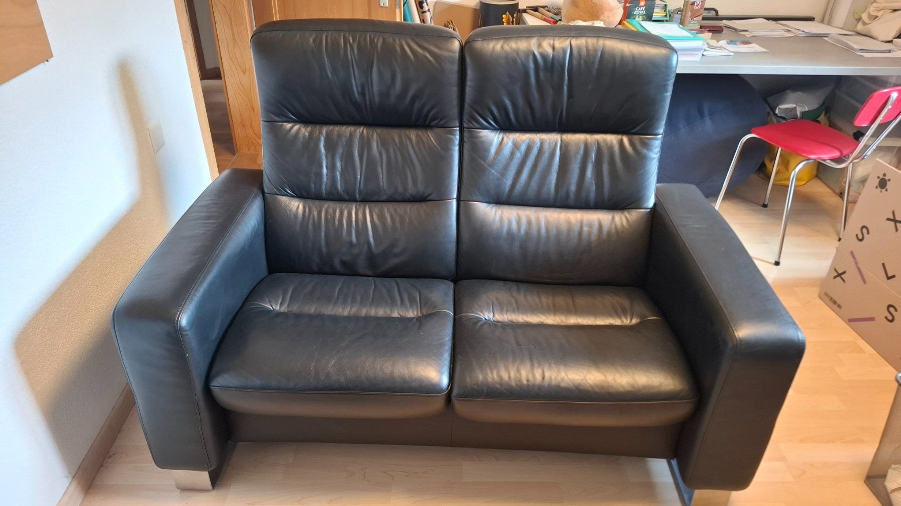 Stressless Sofas: Relax-Sofa von Stressless inkl. Hocker – Gebraucht aus Rüttenen von Knief 1