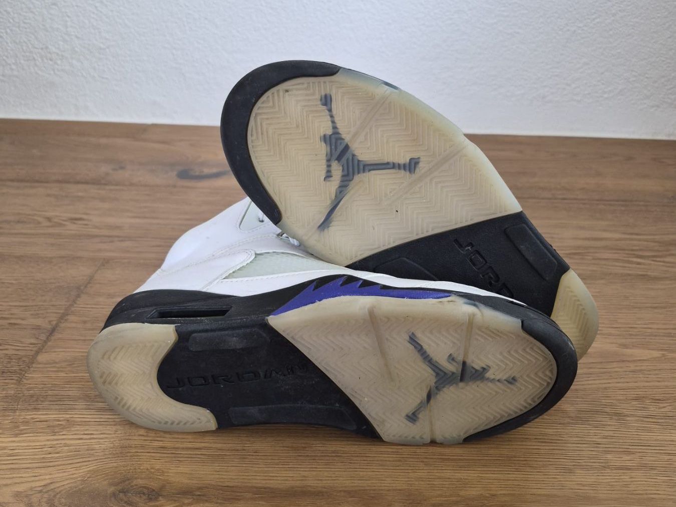 Jordan Scarpe da uomo: Air Jordan 5 Retro Sneaker Gr. 41 – Usato da Urdorf venduto da Daniela028 3